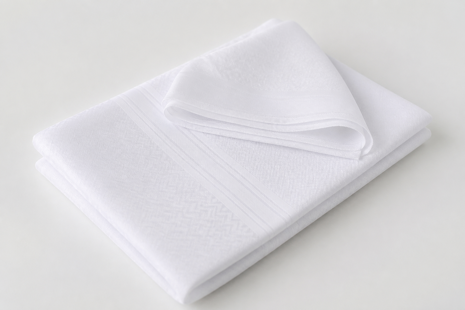 Pressed white ghutra
